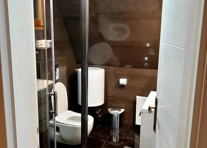 Ella - Ella موكرا غورا